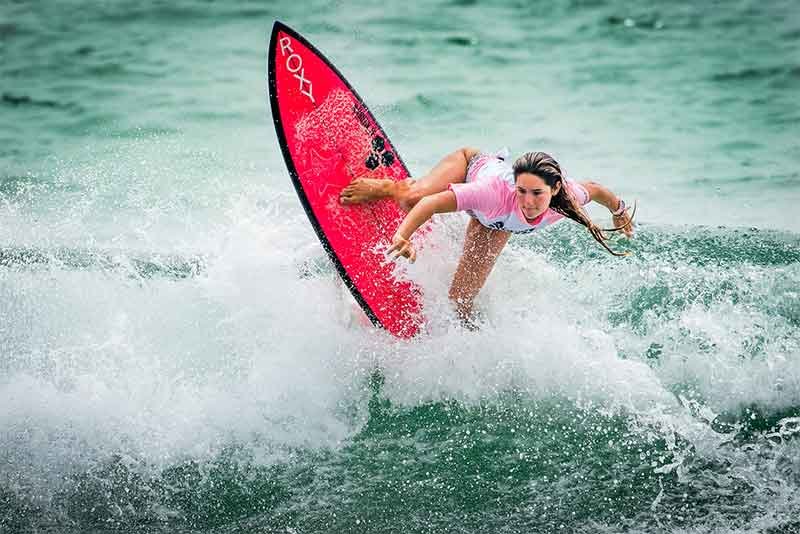 learn to surf in Canggu